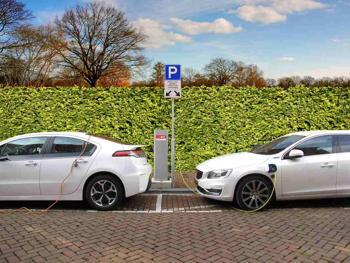 what is a level 1 ev charging station